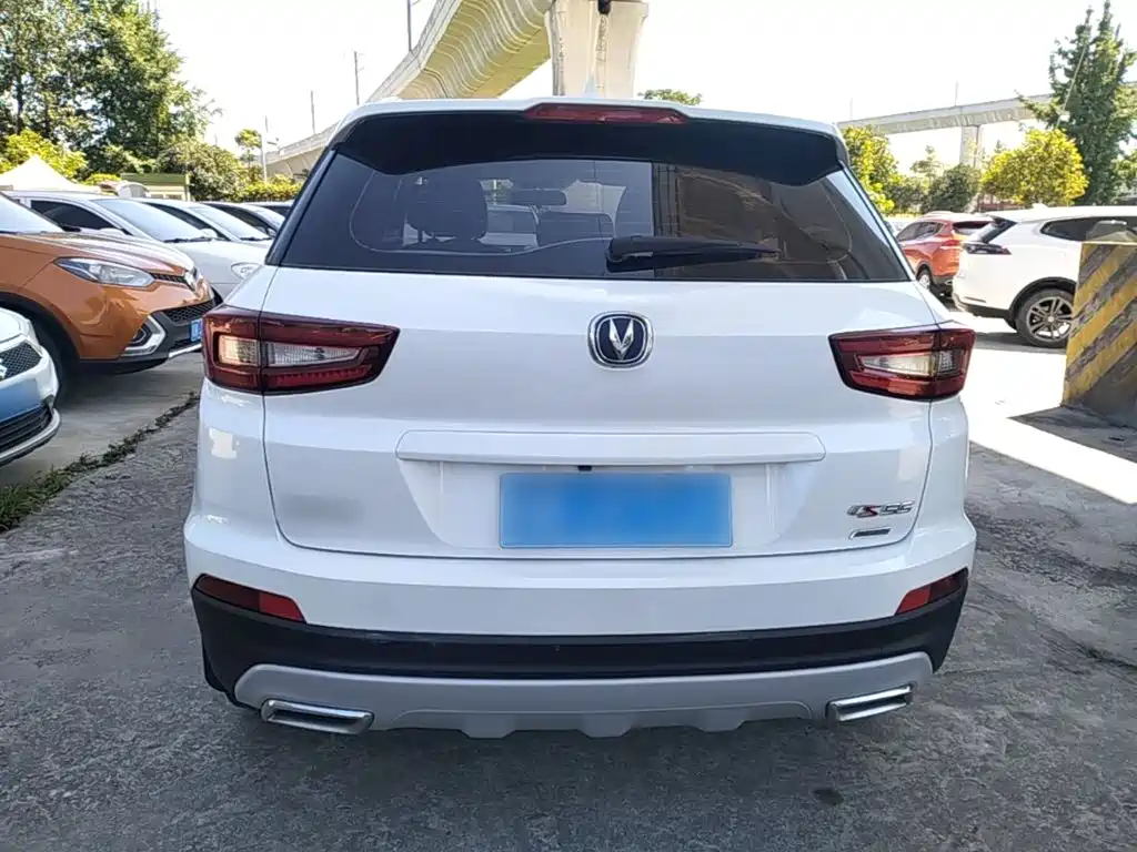 Фото 6 - Changan CS55