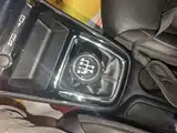 Фото 14 - Roewe i5