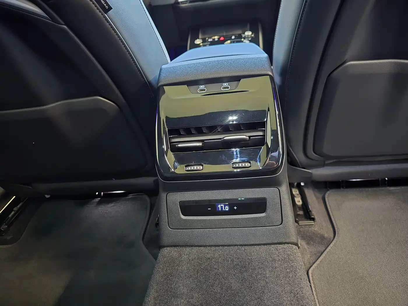 Audi A5L 2025 2.0T Sport Edition quattro фото 9