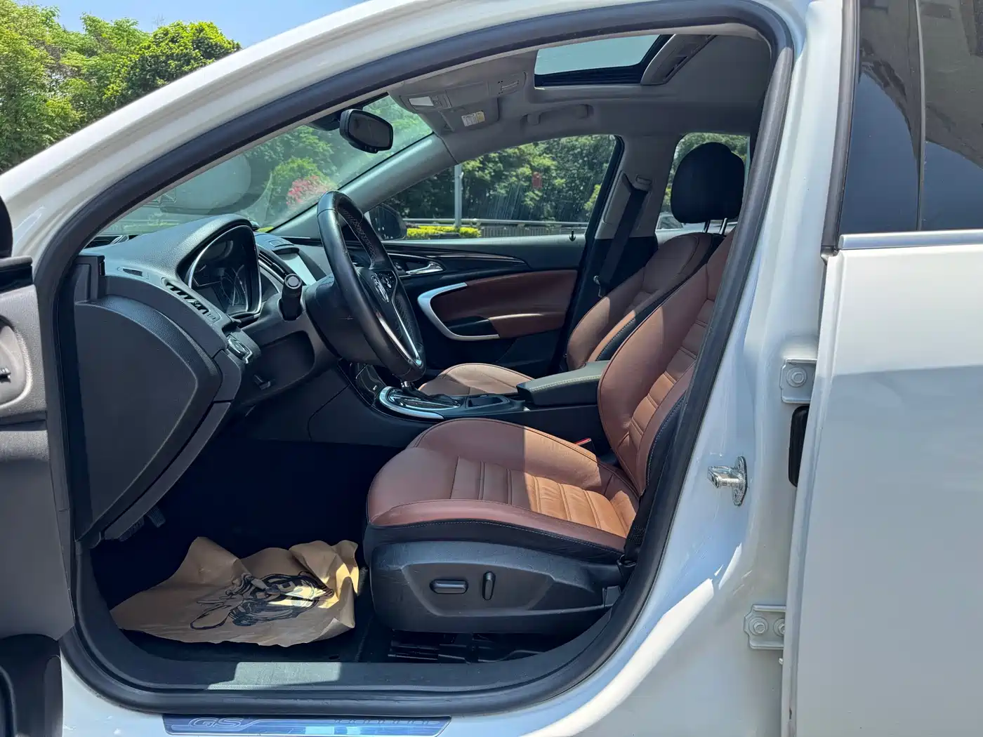 Buick Regal 2014 GS 2.0T Passion Sport Edition фото 9