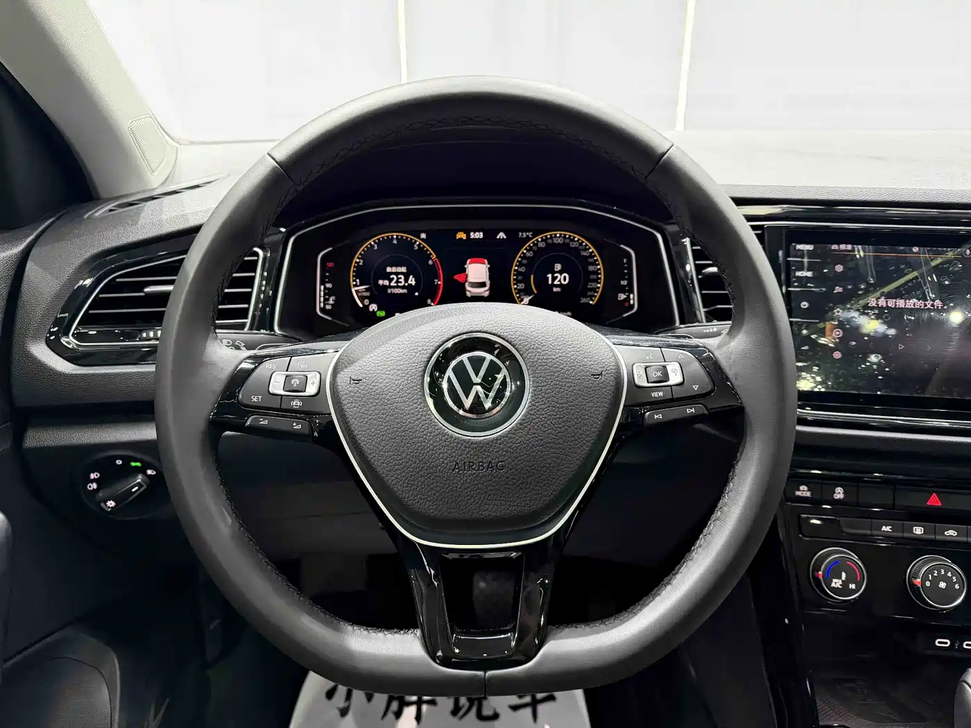 Volkswagen T-ROC 2022 280TSI DSG 2WD Comfort PLUS фото 13