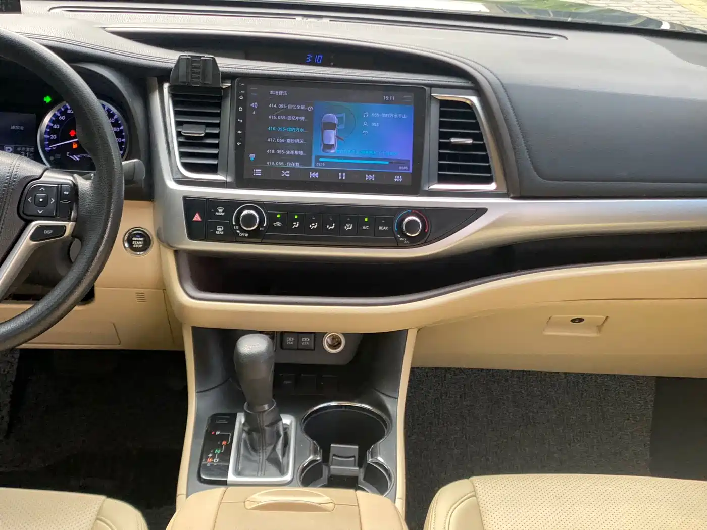 Toyota Highlander 2018 2.0T 2WD Elite 7-seater (China V) фото 12