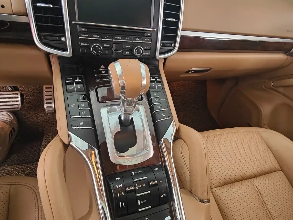 Porsche Cayenne 2011 Cayenne S 4.8L фото 12