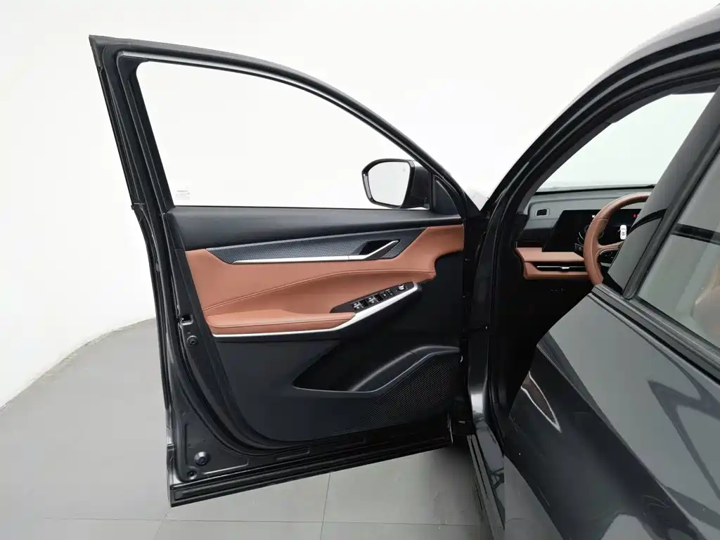 Фото 8 - Changan CS75 PLUS