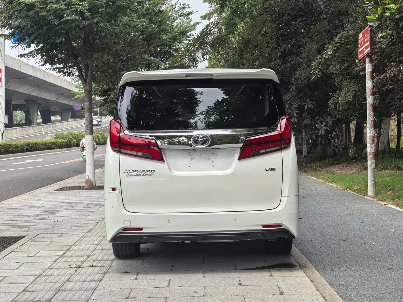 Toyota Alphard 2018 Facelift 3.5L Premium Edition фото 8