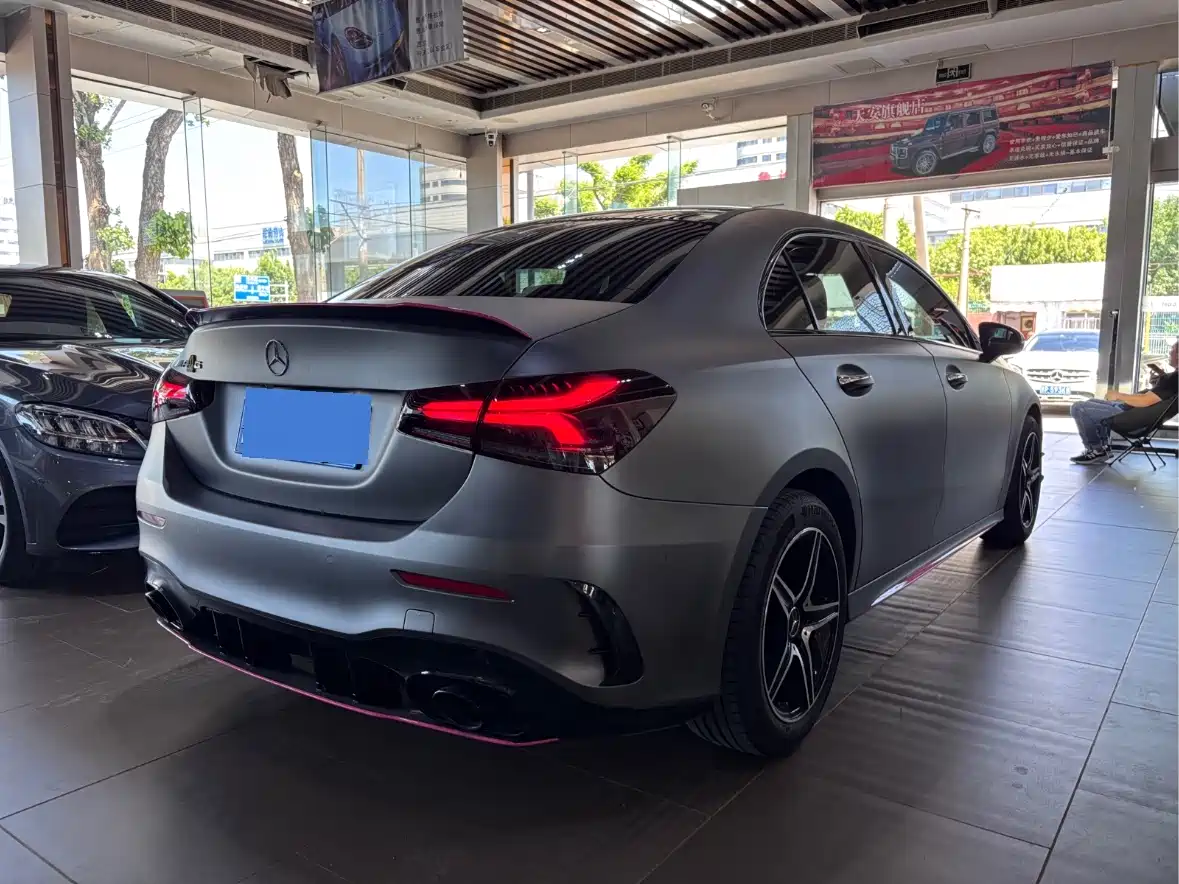 Mercedes-Benz A-Class 2021 A 200 L Sport Sedan Fashion Edition фото 3