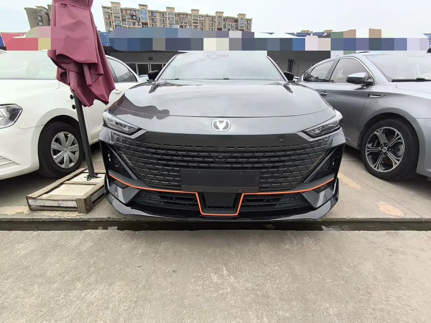 CHANGAN UNI-V