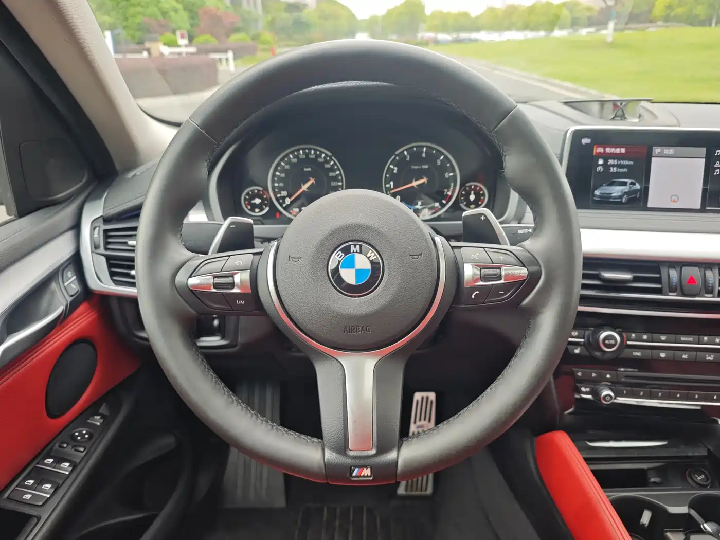 BMW X6 2018 xDrive35i Leading Model фото 10