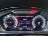 Фото 9 - Audi A8
