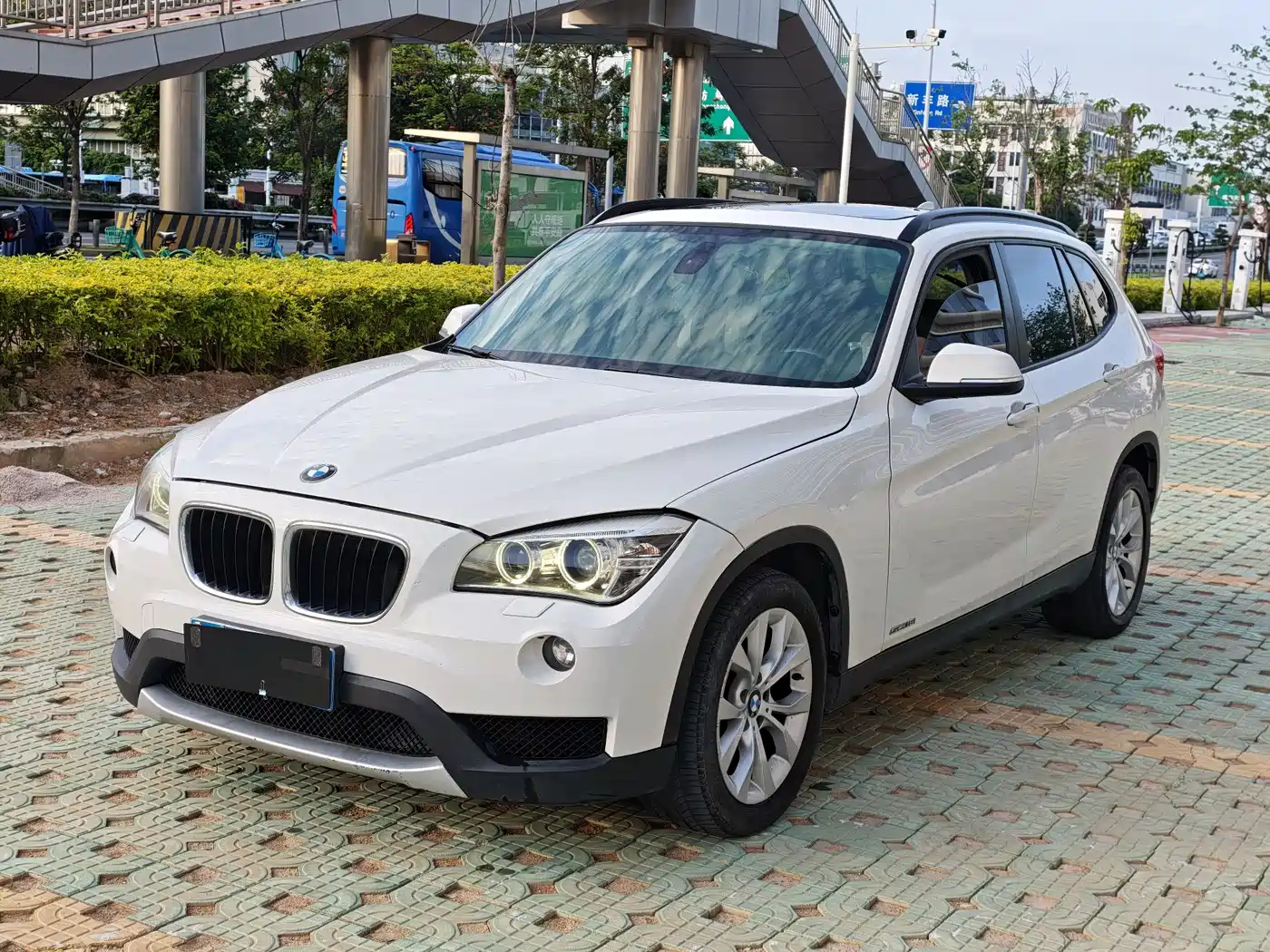 BMW X1 (Import) 2012 sDrive18i Luxury
