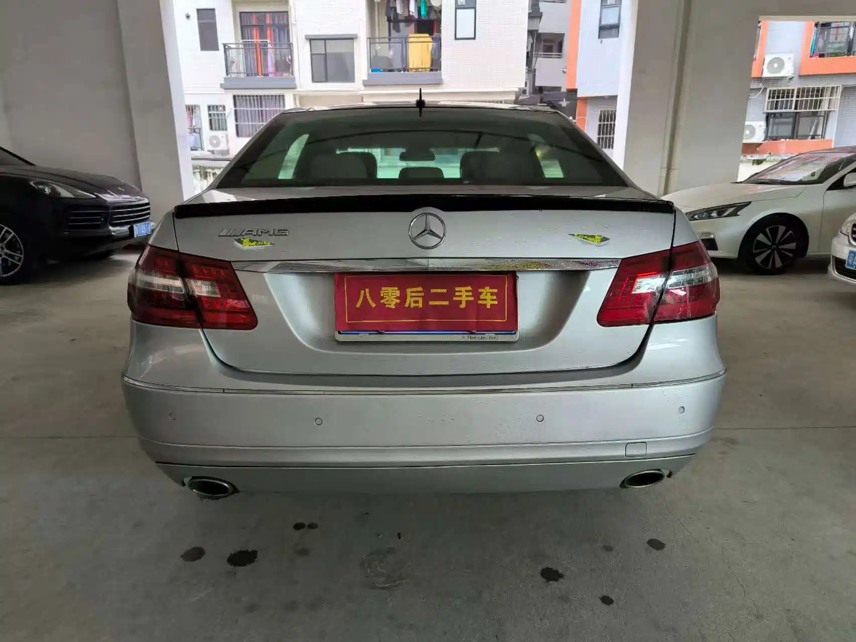 صورة 5 - Mercedes-Benz E-Class