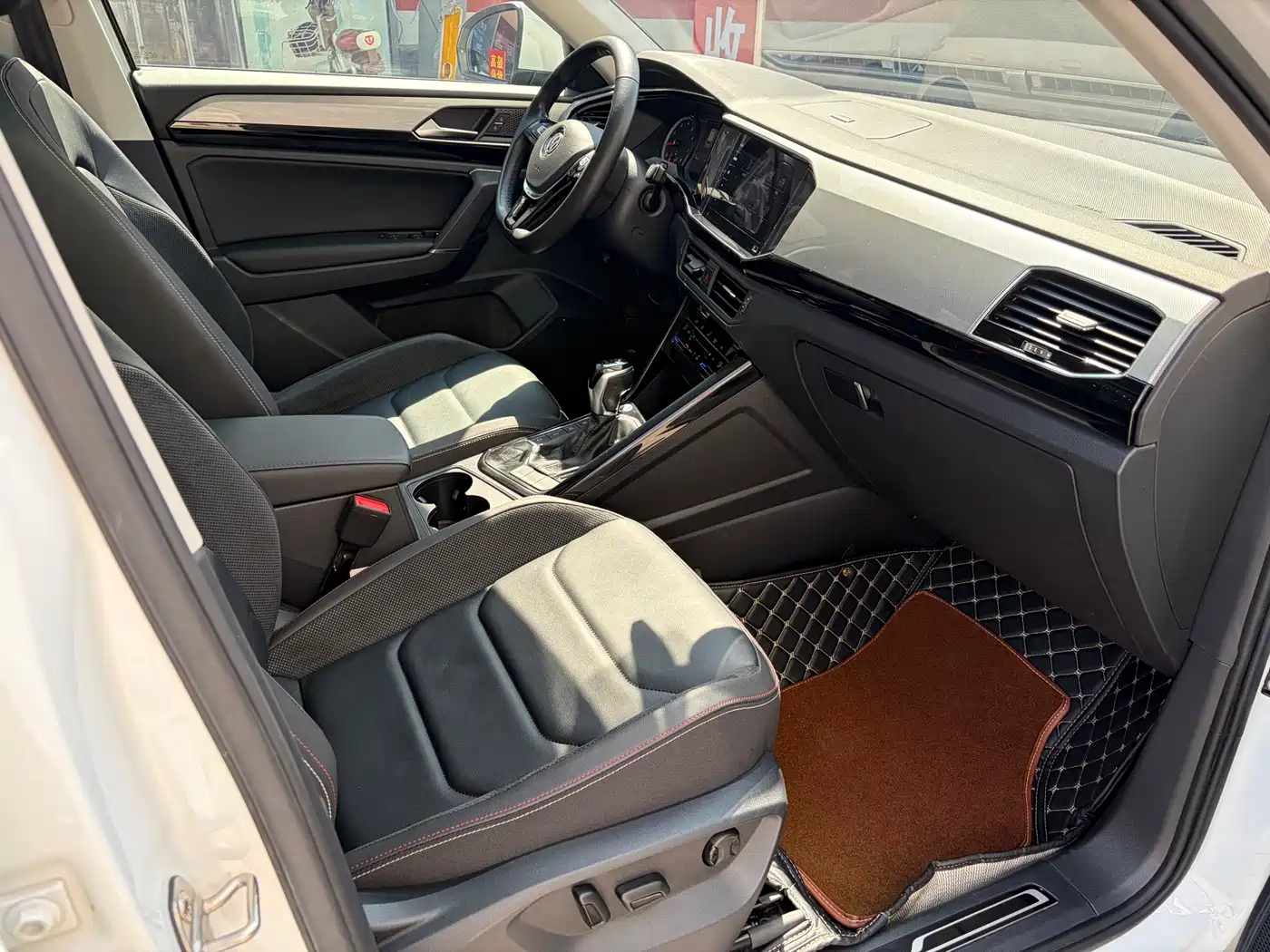 Volkswagen Tayron 2020 280TSI 2WD Luxury Smart Edition фото 7