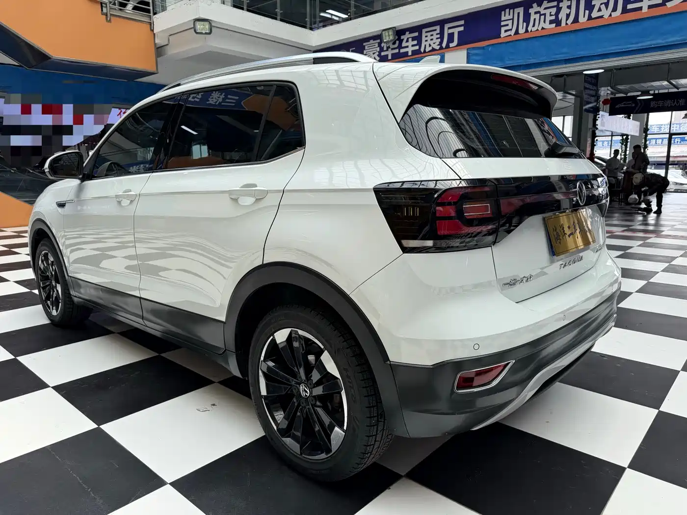 Volkswagen Tanying 2023 Model 200TSI DSG Joy Smart Connect Edition фото 5