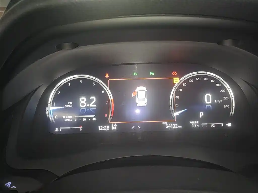 Toyota Camry 2021 2.5G Luxury Edition фото 12