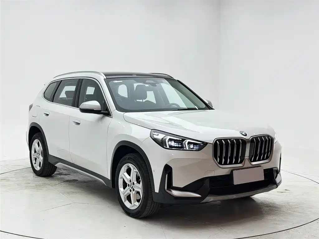 BMW X1 2023 sDrive20Li X Design Package фото 3