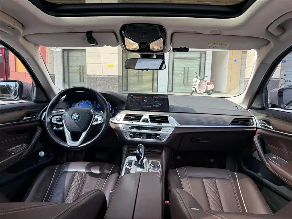 BMW 5 Series 2018 Facelift 530Li Exclusive Luxury Package фото 15