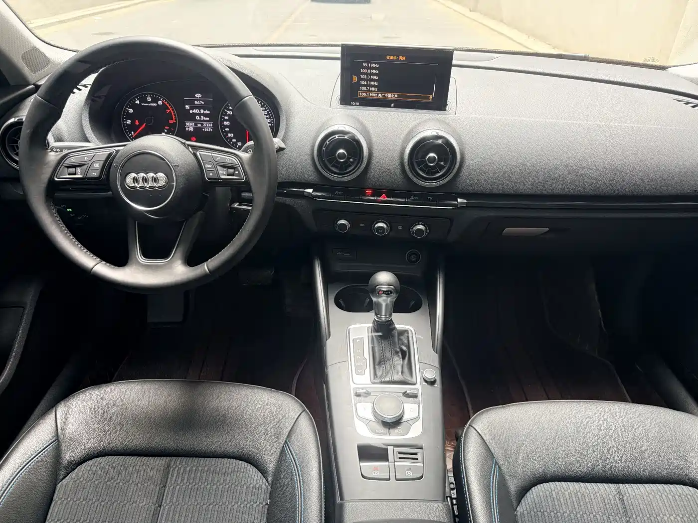 Audi A3 2017 Limousine 35 TFSI Fashion фото 5
