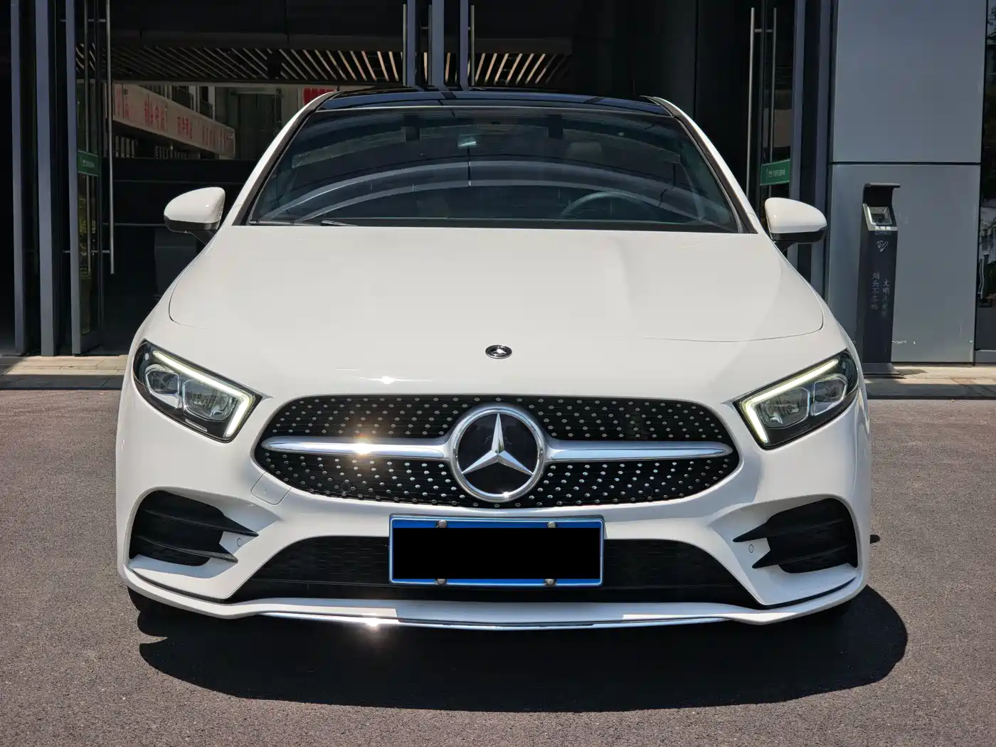 Mercedes-Benz A-Class 2020 Facelift A 200 L Sport Sedan Fashion фото 2