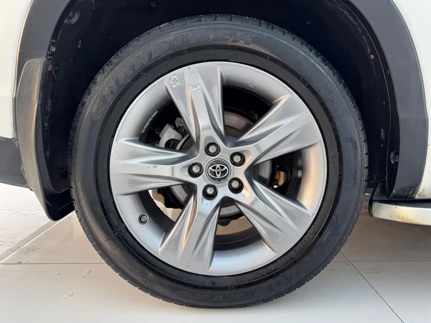 Toyota Highlander 2015 2.0T AWD Luxury Edition 7-seater фото 22