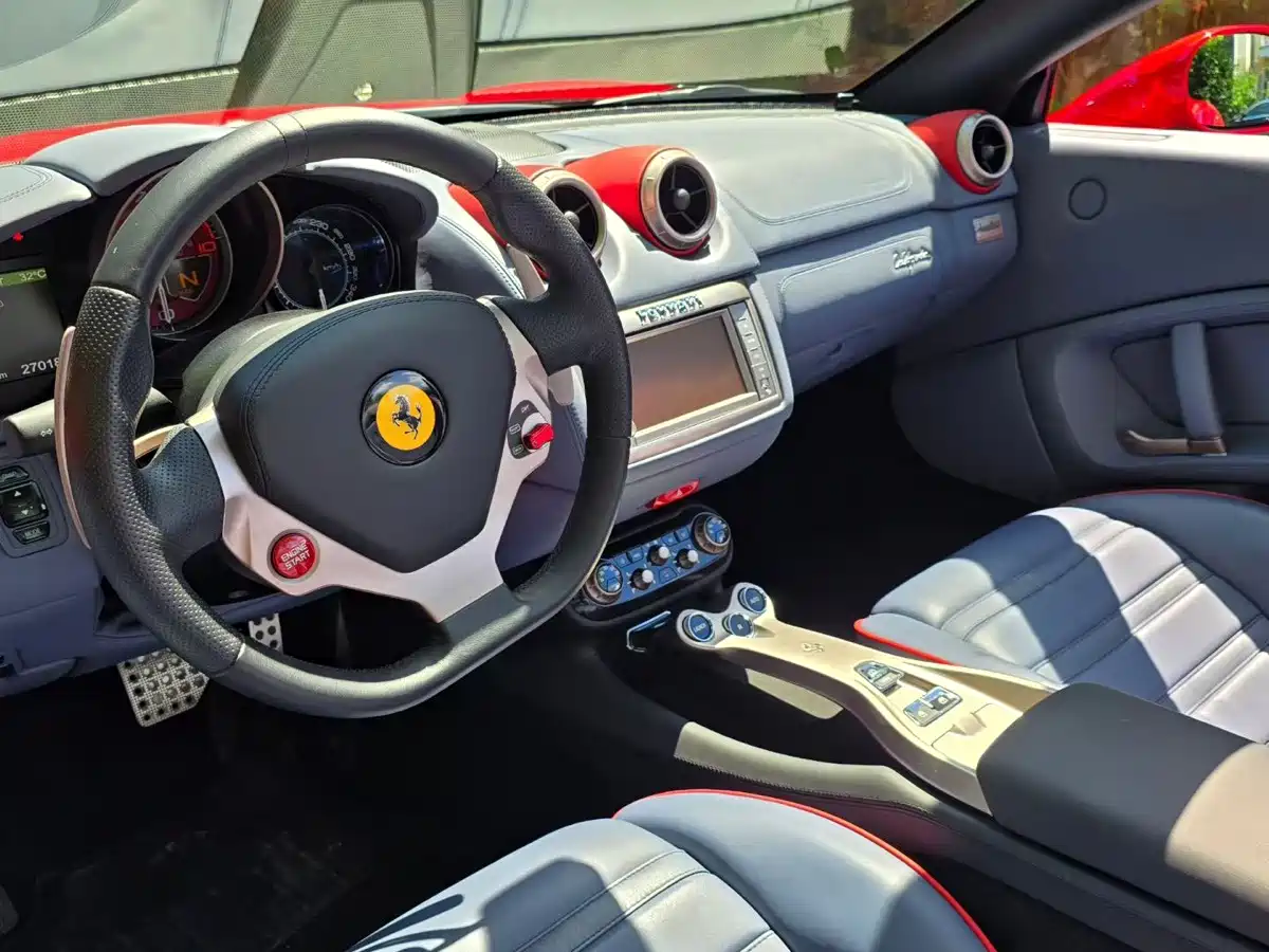 Ferrari California T 2010 2009 4.3L Standard