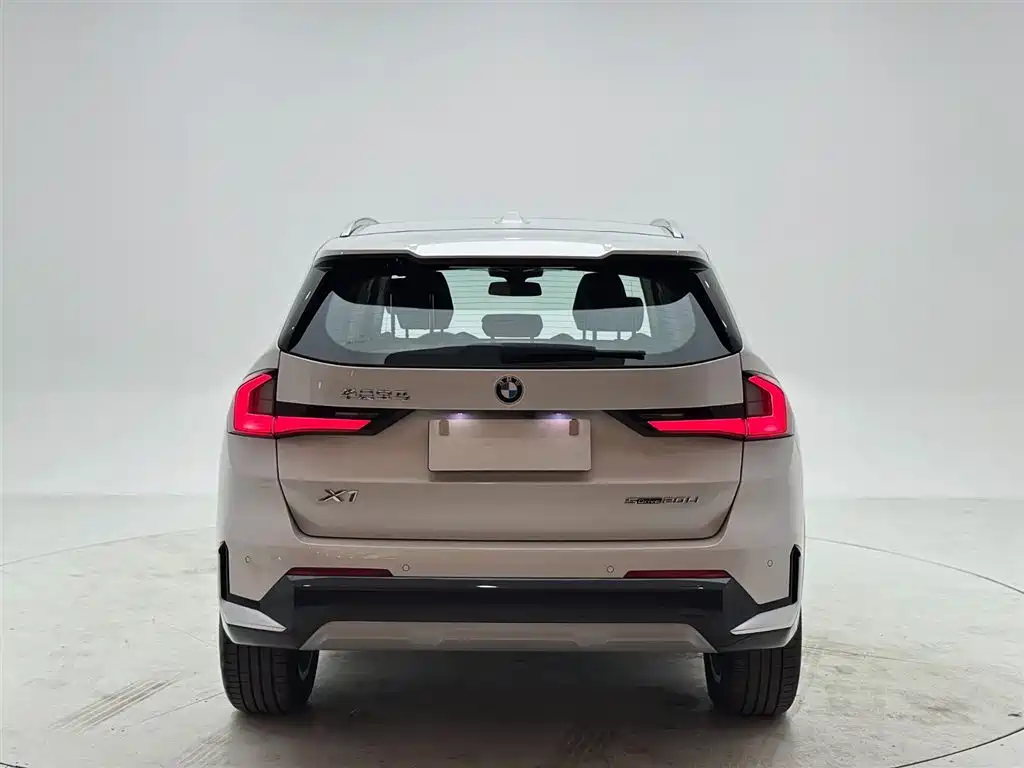 BMW X1 2023 sDrive20Li X Design Package фото 5