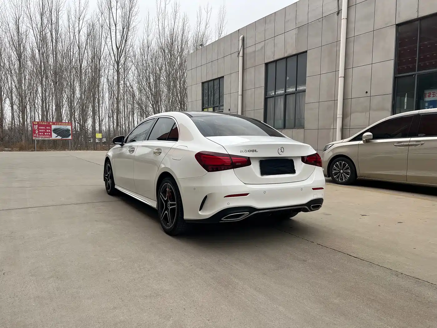 Mercedes-Benz A-Class 2023 A 200 L Fashion фото 4