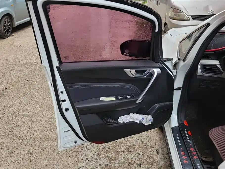 GEELY AUTOMOBILE VISION X3