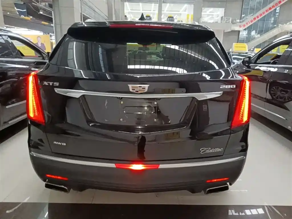 Cadillac XT5 2018 28T 4WD Luxury фото 6