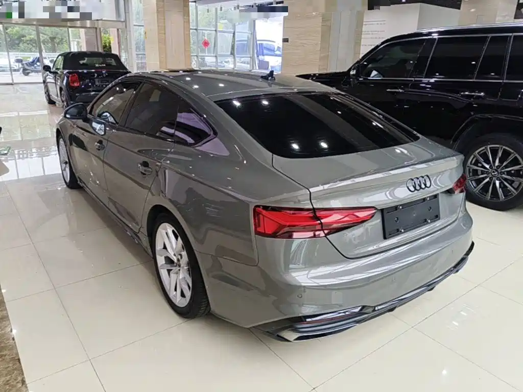 Фото 5 - Audi A5 (Import)