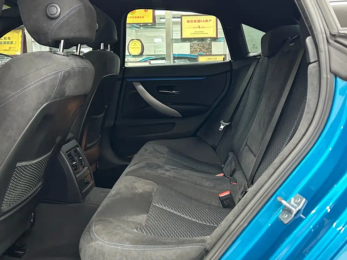 BMW 4 Series 2017 425i Gran Coupe Leading M Sport Package фото 8