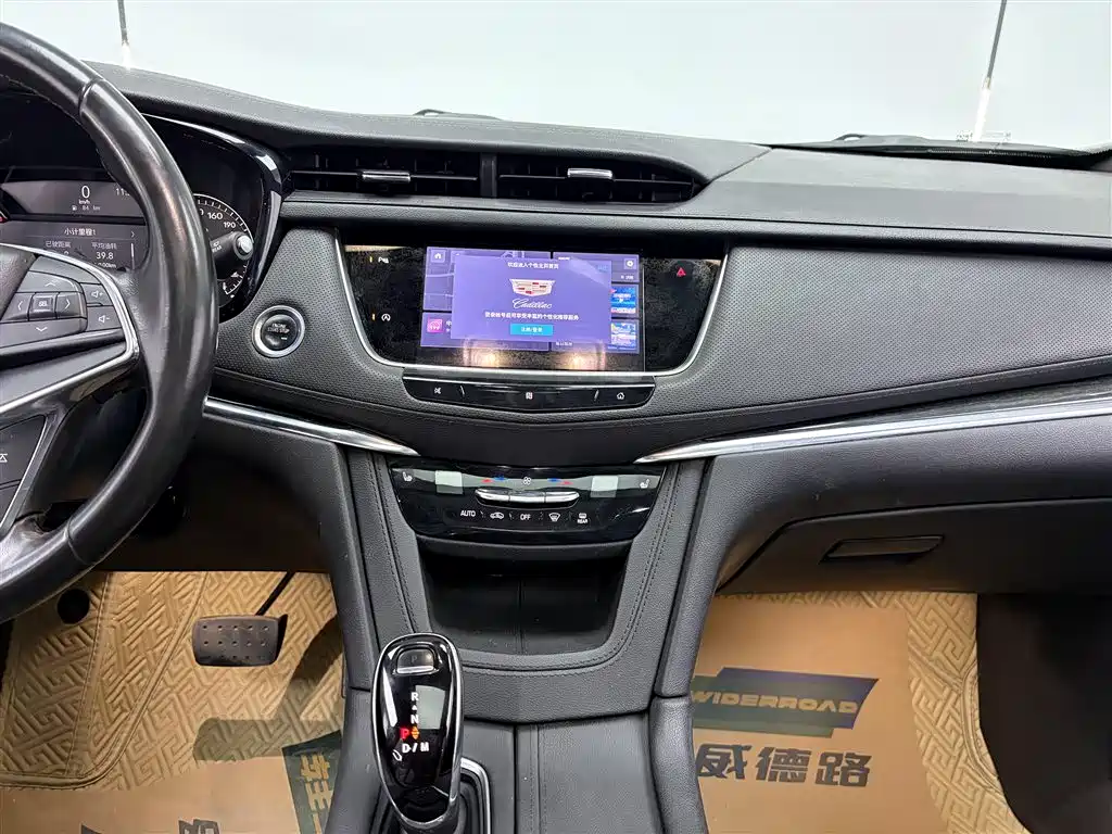 Cadillac XT5 2021 28T Luxury фото 27