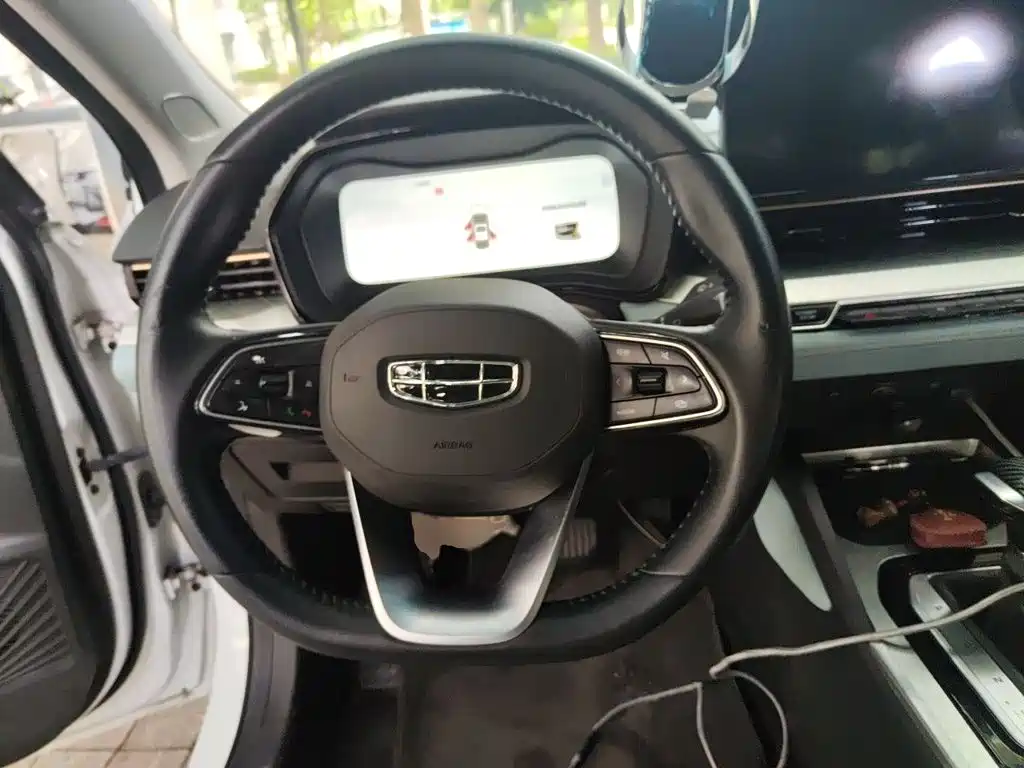 Geely Emgrand L 2022 2022 1.4T CVT Flagship