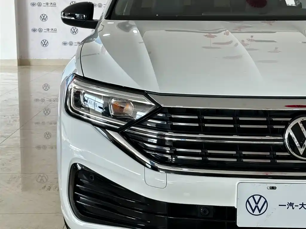 Volkswagen Sagitar 2023 280TSI DSG Beyond Lite фото 13