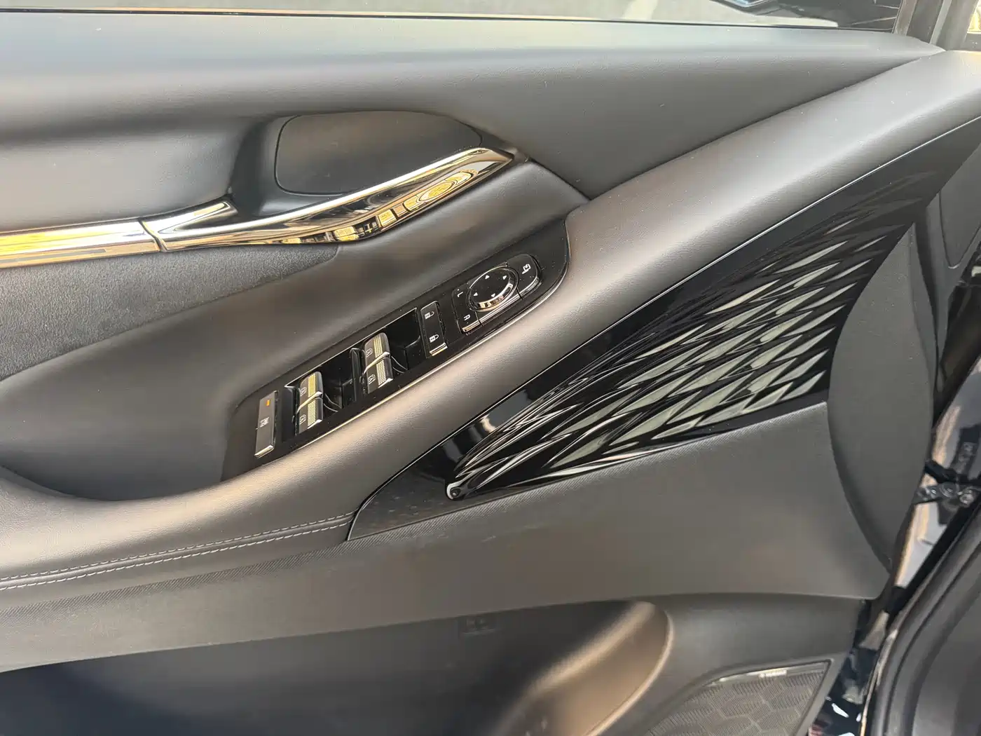 GAC Trumpchi Trumpchi M8 2023 Model Master Series 400T Flagship Edition фото 14