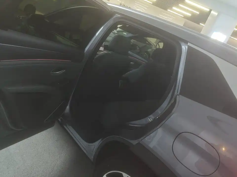 BYD Song L DM-i 2025 2025 Smart Drive Edition 112km Surpassing
