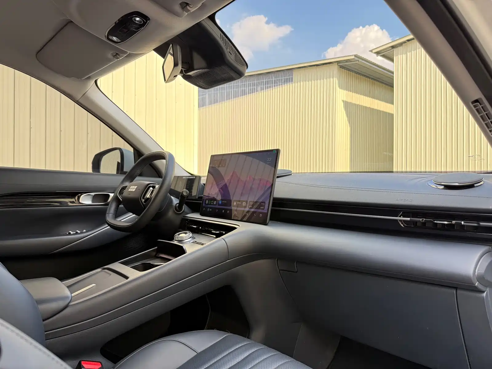 Photo 25 - Geely Galaxy Galaxy E5