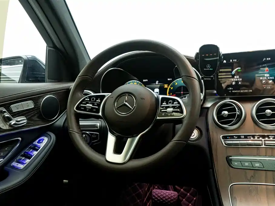 Mercedes-Benz GLC 2022 Model GLC 260 L 4MATIC Luxury Edition фото 27