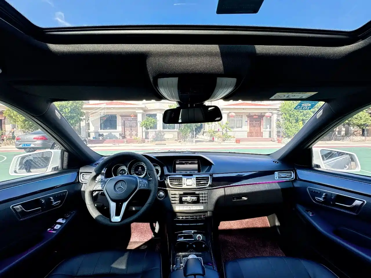 Mercedes-Benz E-Class 2015 E 260 L Sport фото 5