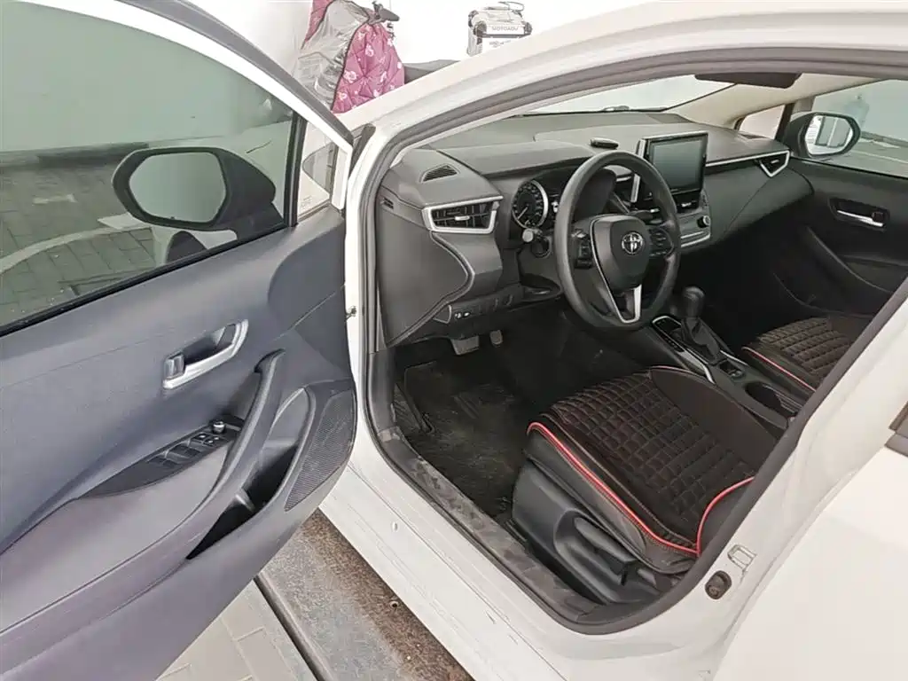 Toyota Corolla 2021 1.2T S-CVT Elite Edition фото 23