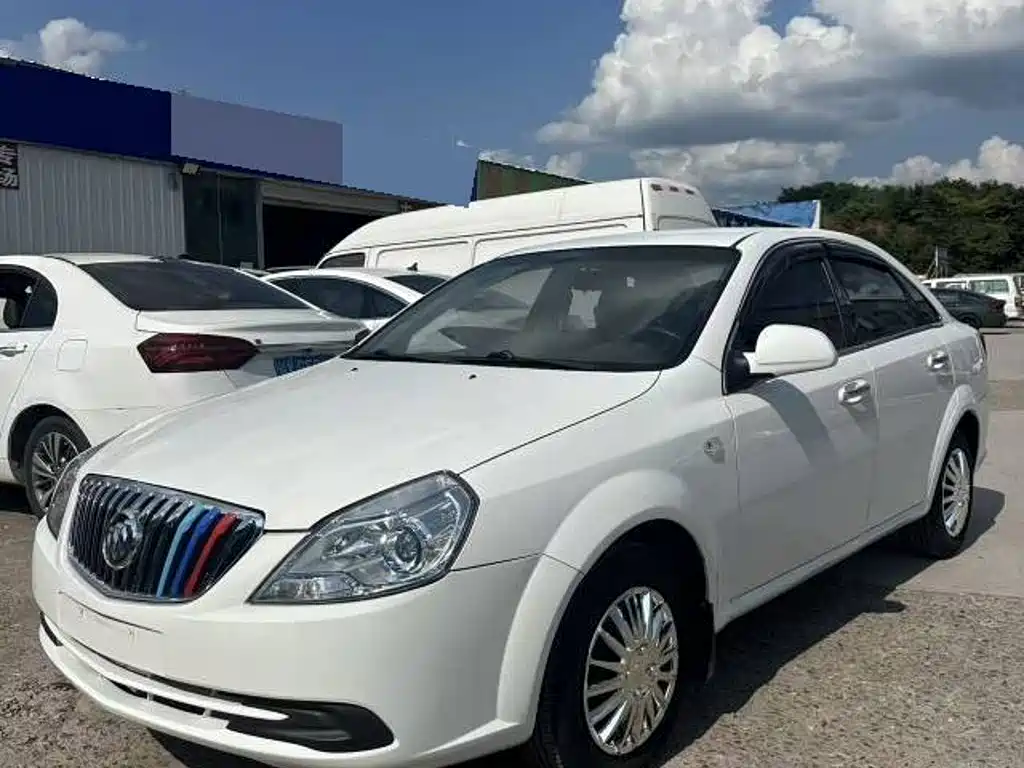 Фото 1 - Buick Excelle