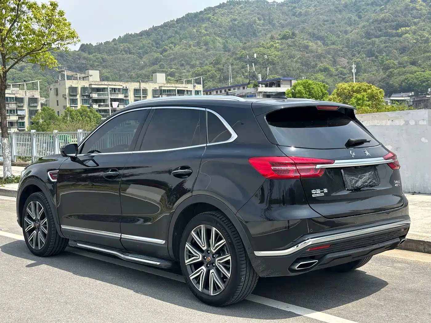 Hongqi HONGQI HS5