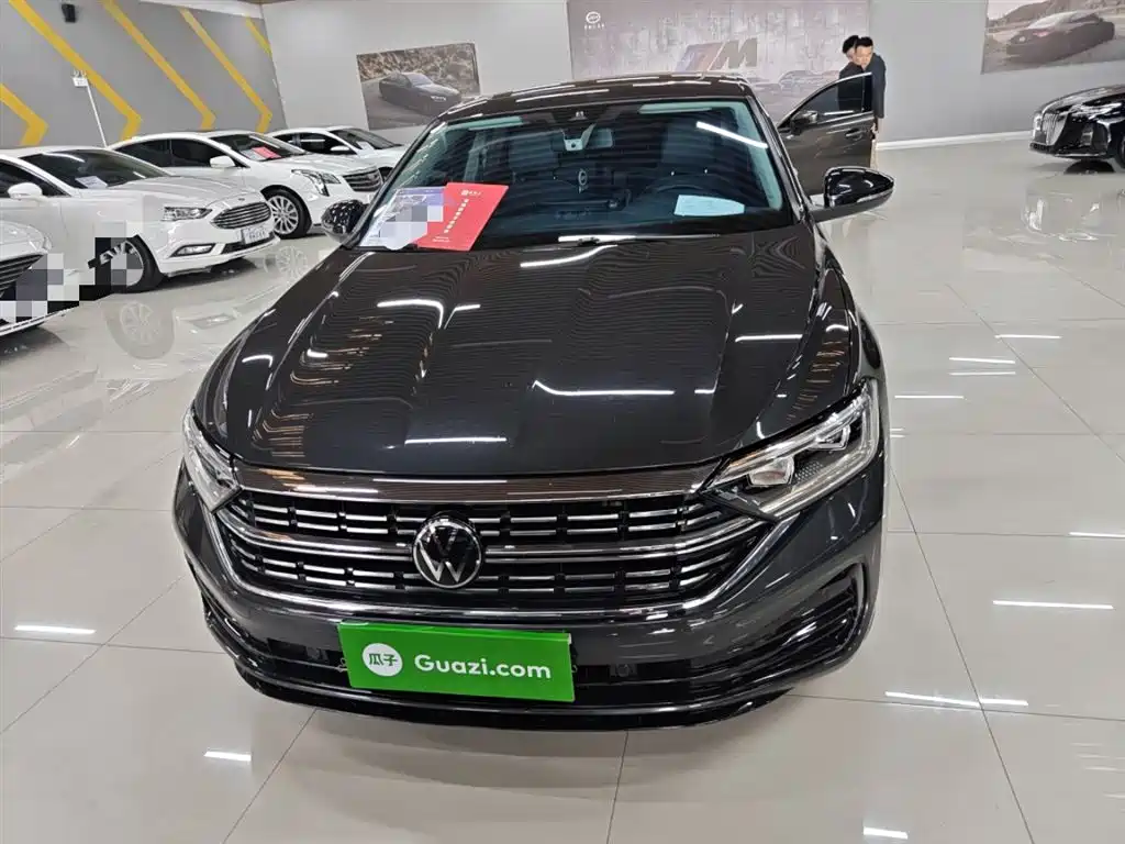 Volkswagen Sagitar 2023 300TSI DSG Surpassing Edition фото 4