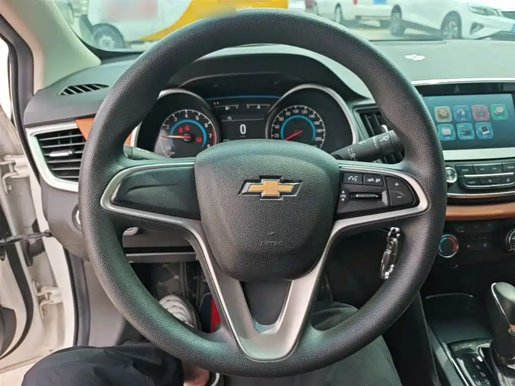 Chevrolet Cavalier 2016 Model 1.5L Automatic Delight Edition фото 11
