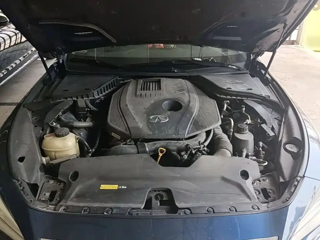 Фото 20 - Infiniti Q50L