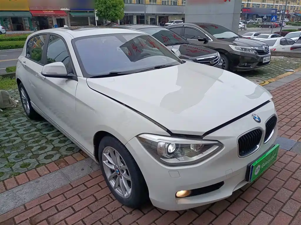 BMW 1 Series (Import) 2013 Facelift 118i Leading Model фото 4