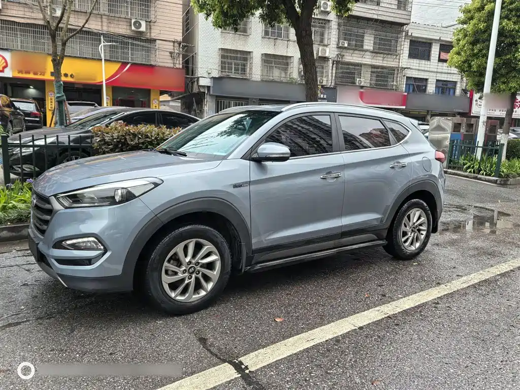 Hyundai Tucson 2015 1.6T Dual Clutch 2WD Smart фото 11