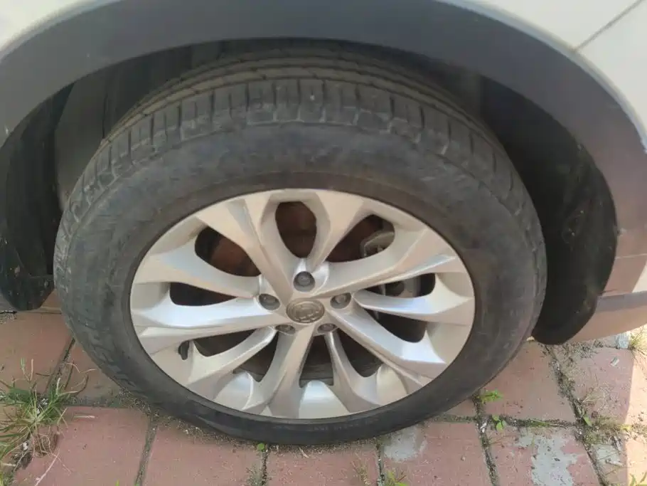 Zhonghua V3 2015 2015 1.5L Manual Smart Edition