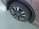 Photo 22 - Volkswagen Tiguan L