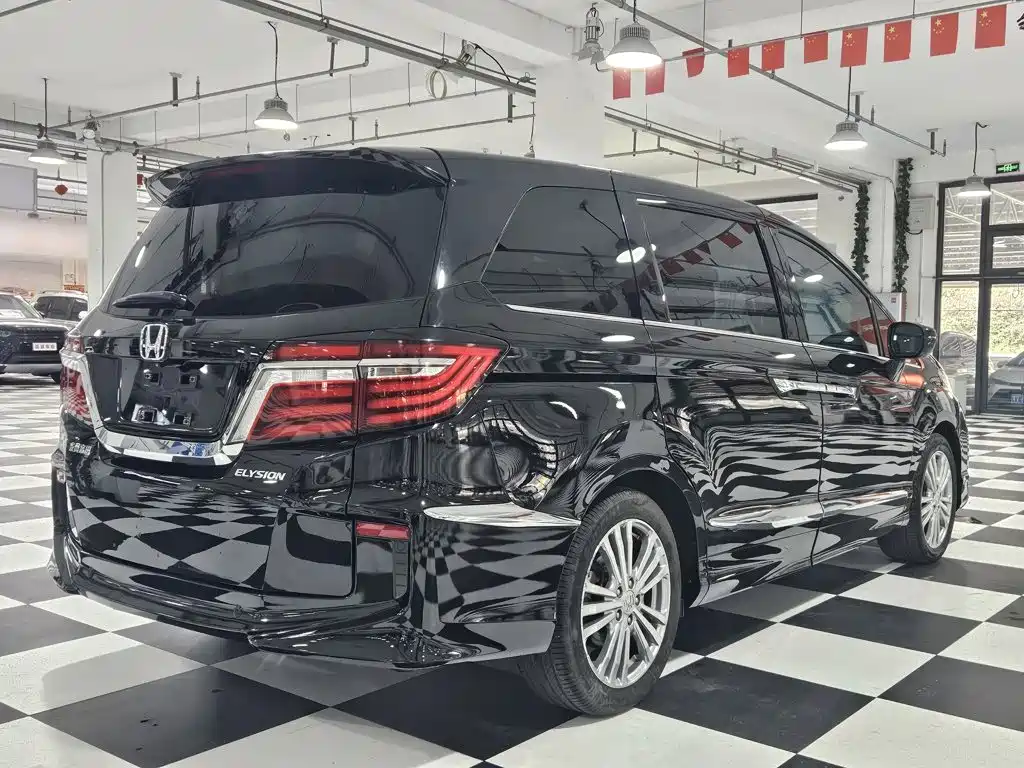 Honda Elysion 2016 2016 2.4L Luxury Edition