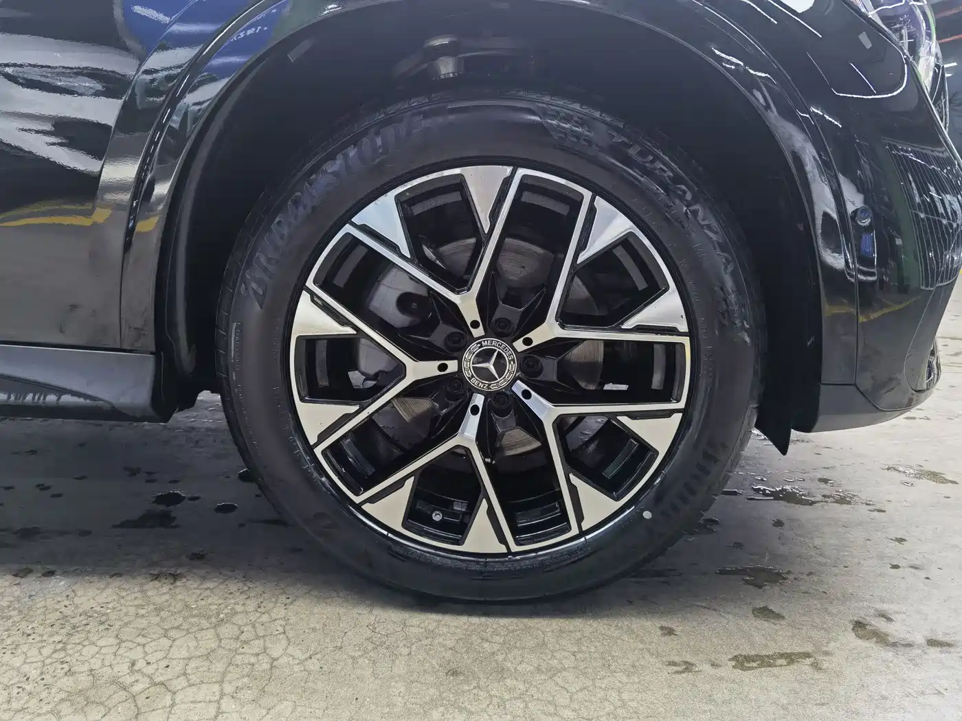 Mercedes-Benz GLC 2024 GLC 260 L 4MATIC Luxury 5-seater фото 19